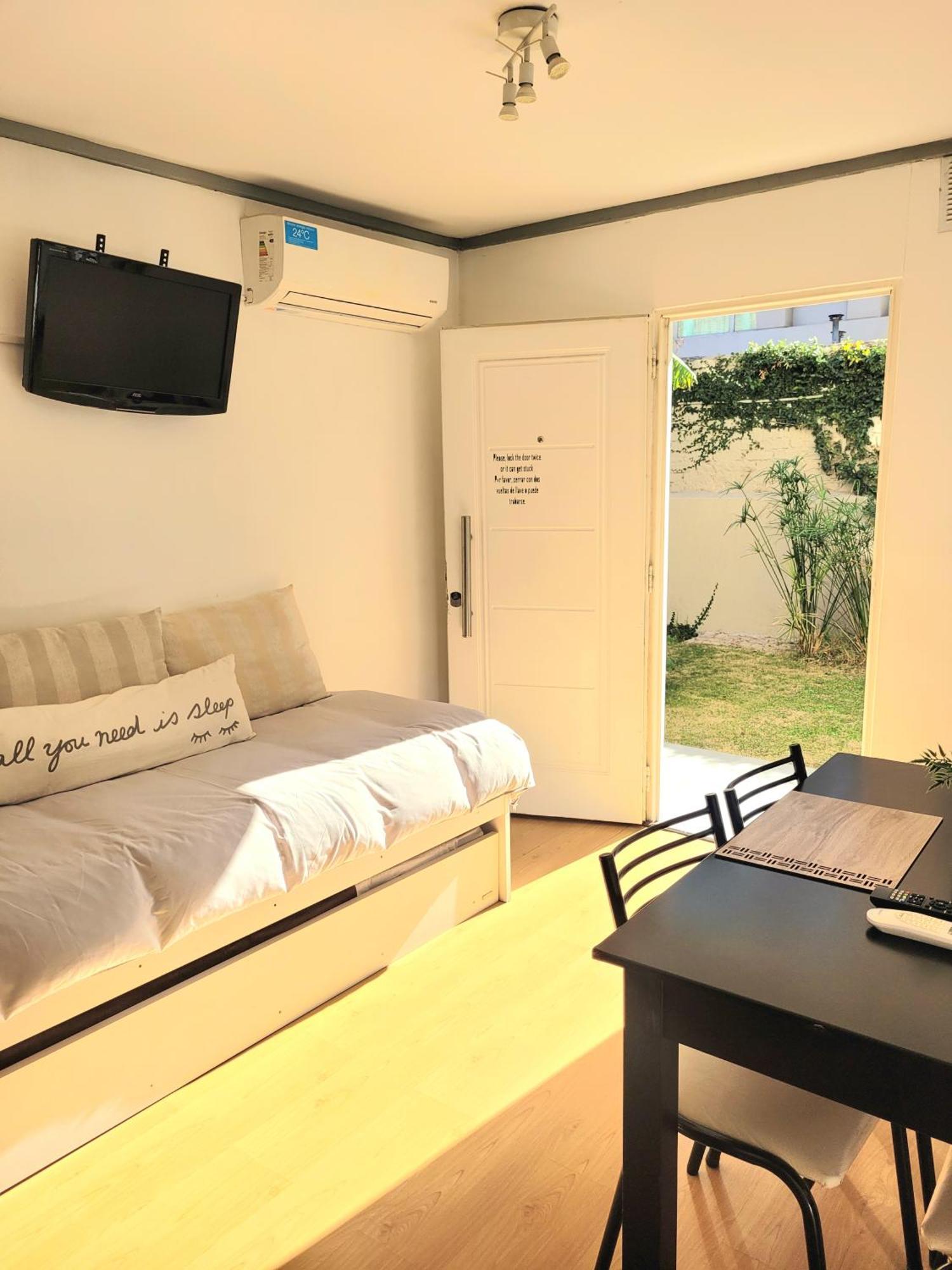 "Casa Amalia Apartamentos" Plaza Italia Y Av Aristides A 50Mts, Lugar Con Jardin Mendoza Eksteriør bilde